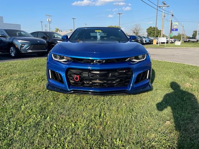 Used 2017 Chevrolet Camaro ZL1 RWD image 3