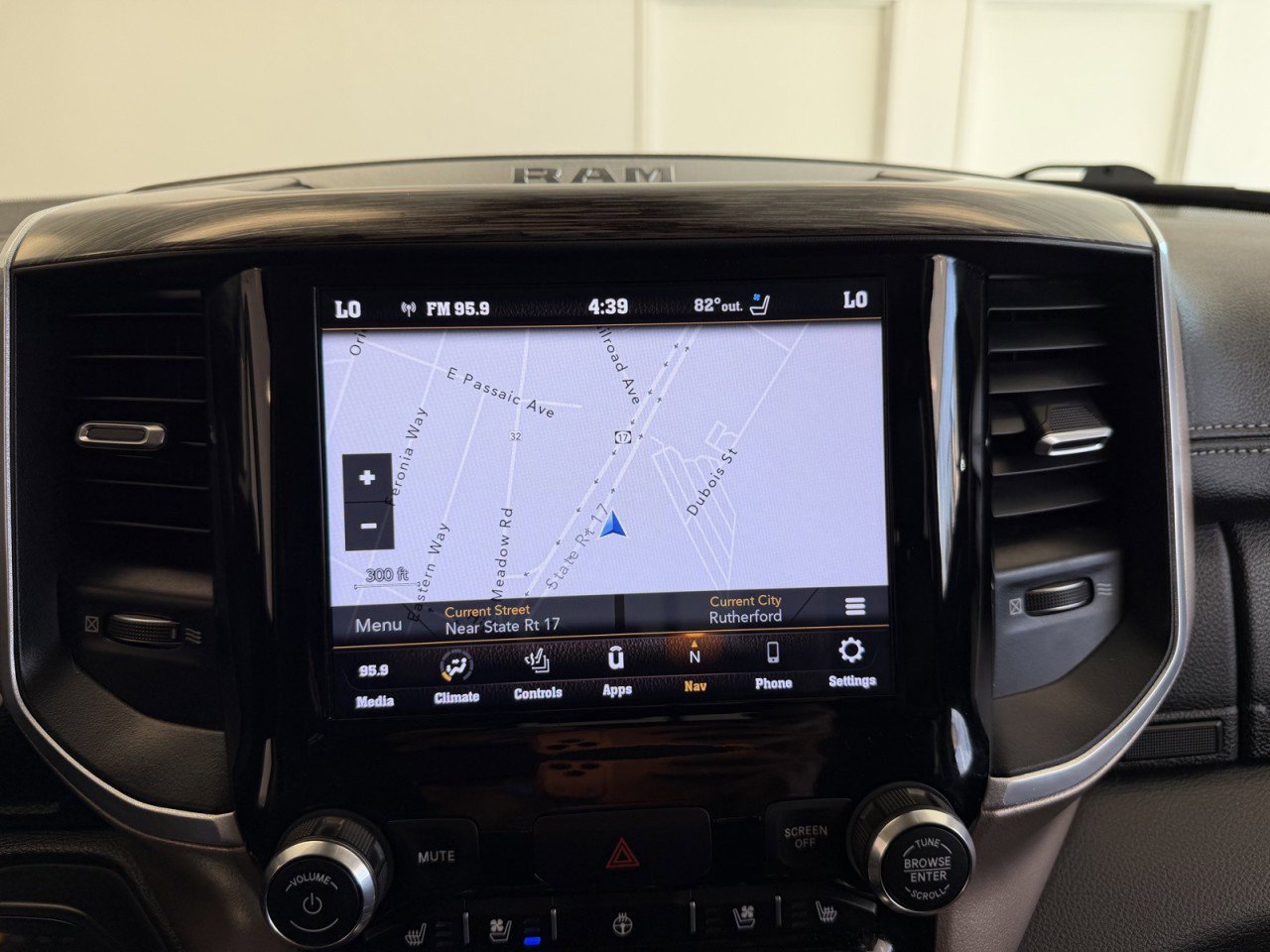 Used 2020 RAM 1500 Laramie image 23