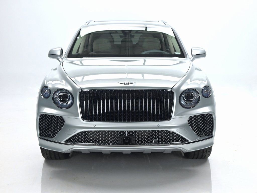 Used 2025 Bentley Bentayga Extended Wheelbase AWD/4WD image 41