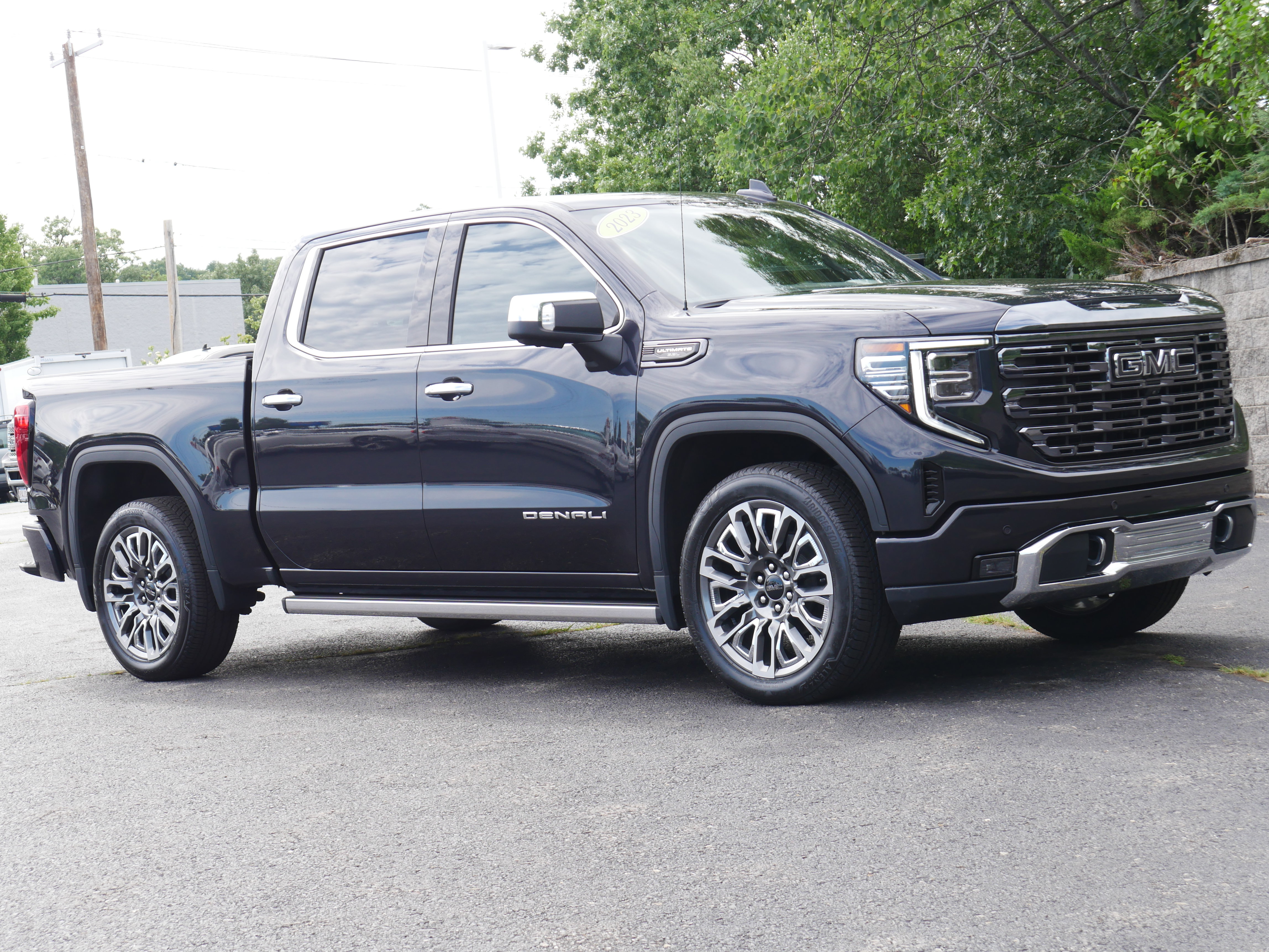 Certified 2023 GMC Sierra 1500 Denali Ultimate AWD/4WD image 11