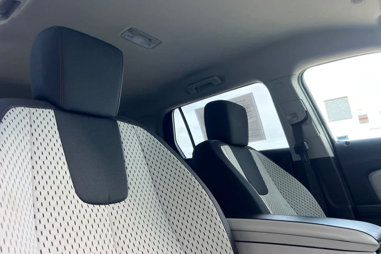 Used 2014 GMC Terrain SLE FWD image 17
