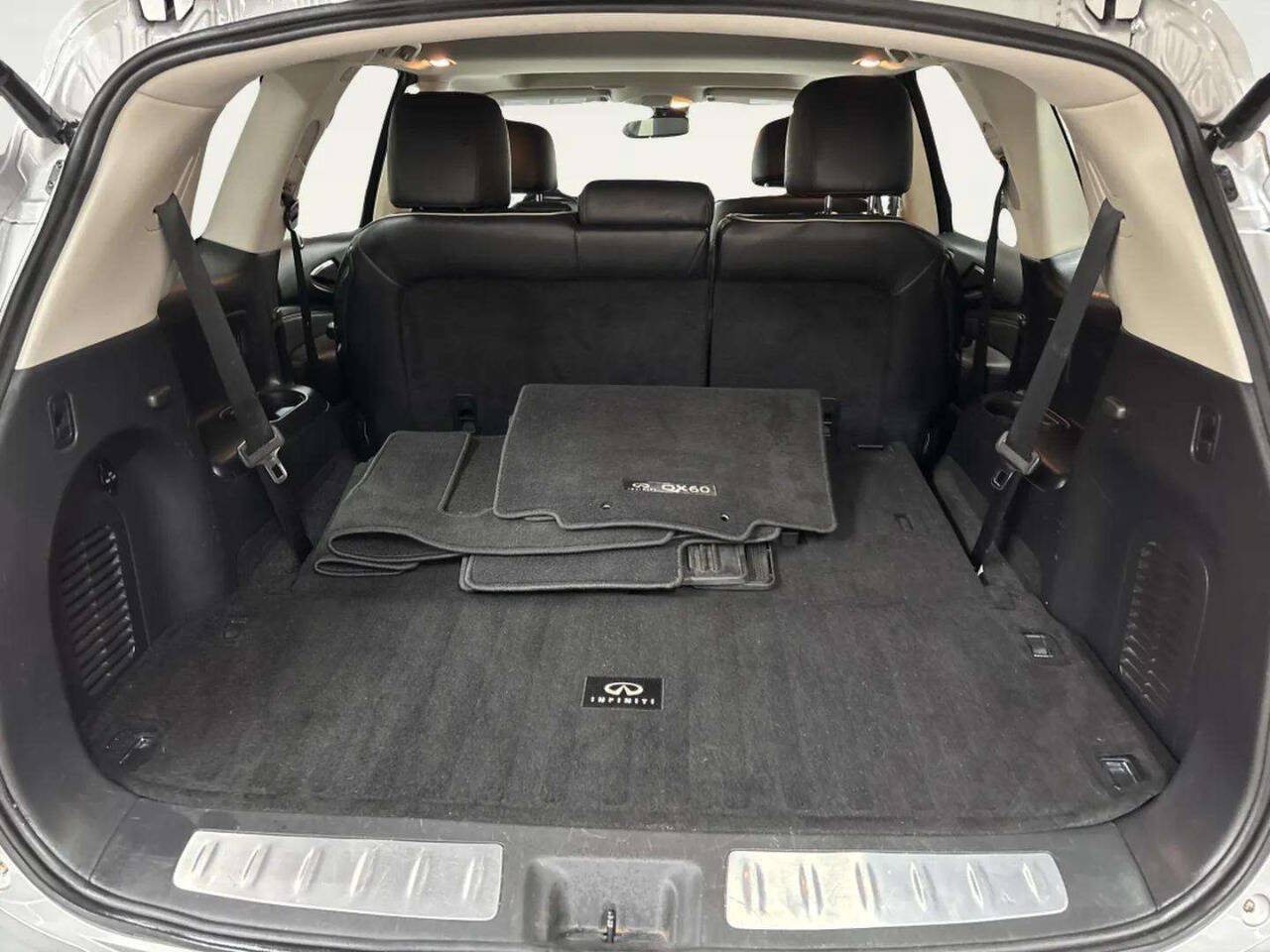 Used 2018 INFINITI QX60 Luxe w/ Premium Plus Package AWD/4WD image 6