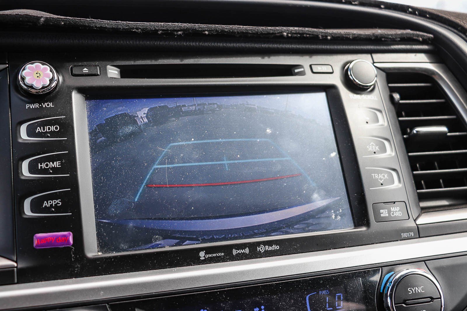 Certified 2017 Toyota Highlander SE w/ Carpet Mat Package image 25