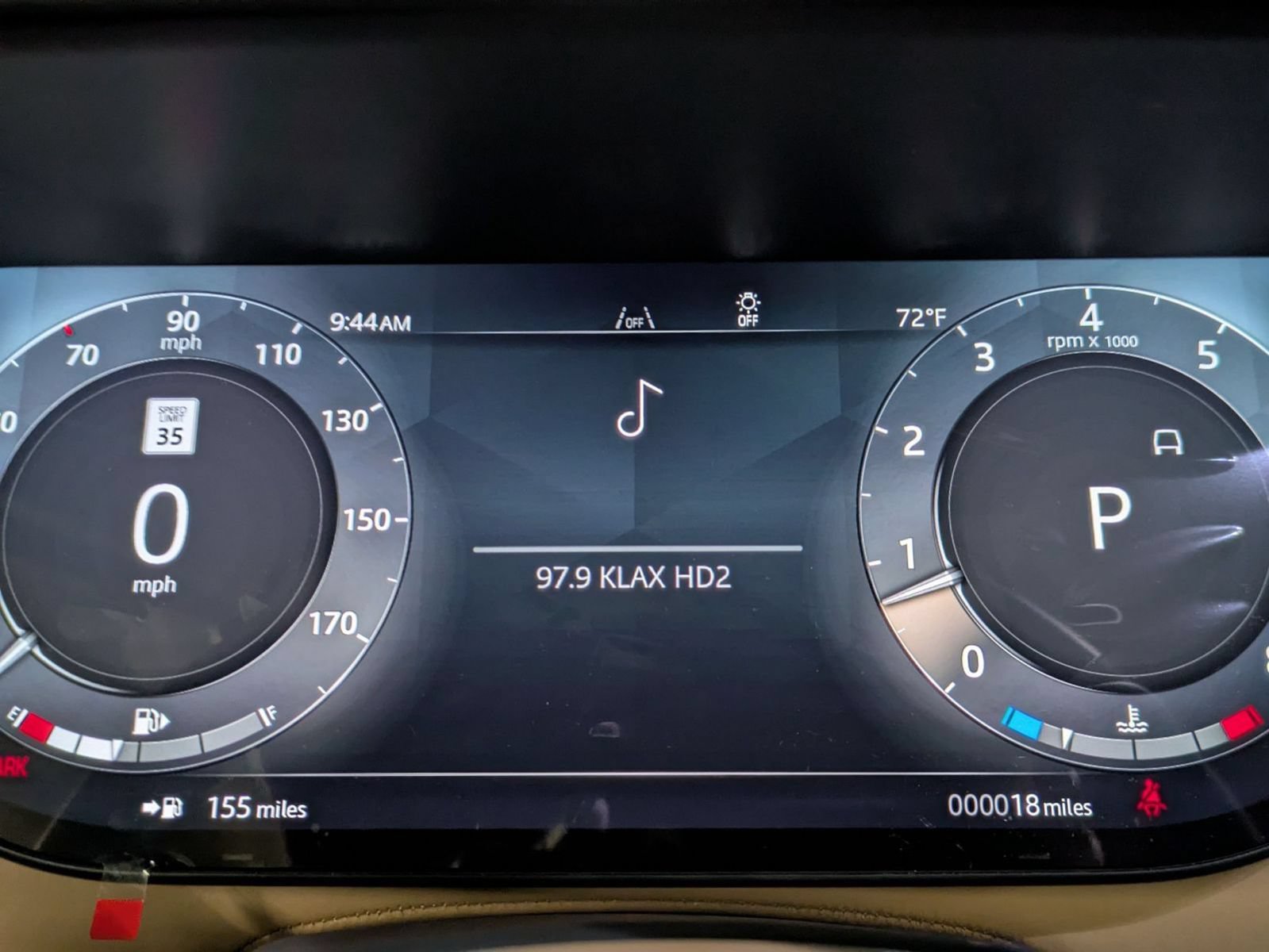 New 2026 Land Rover Range Rover Long Wheelbase SE AWD/4WD image 18