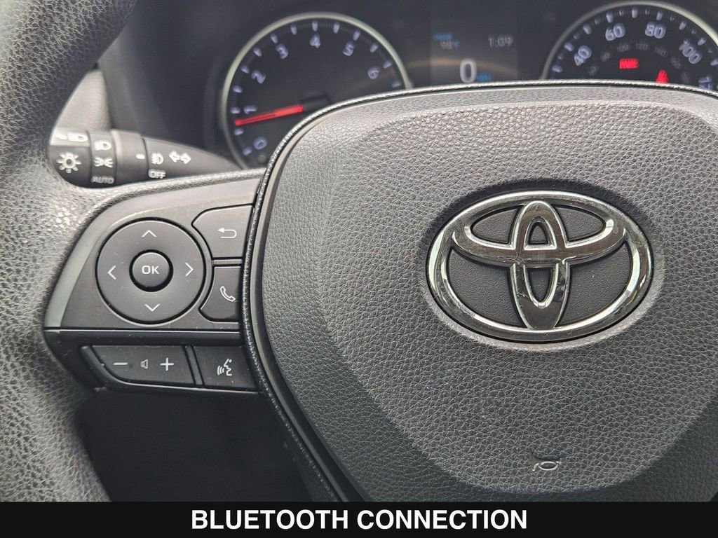 Used 2019 Toyota RAV4 XLE FWD image 23