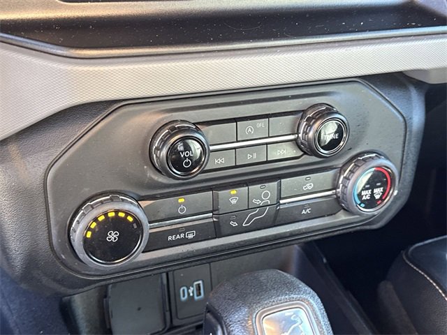 Used 2022 Ford Bronco 4-Door image 20