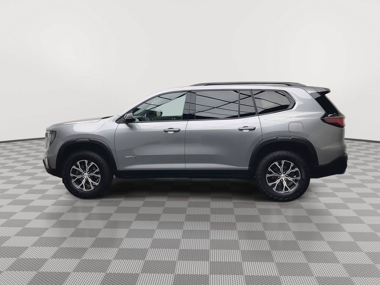 Certified 2025 GMC Acadia AT4 w/ LPO, Floor Liner Package AWD/4WD image 39