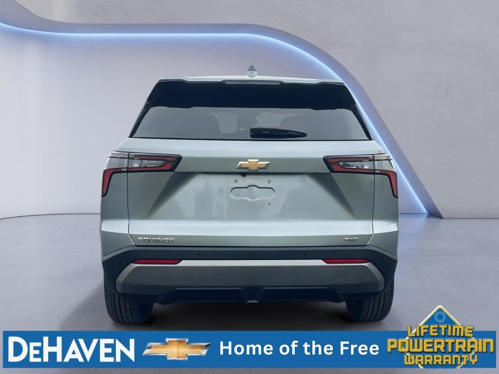 Used 2025 Chevrolet Equinox LT AWD/4WD image 5