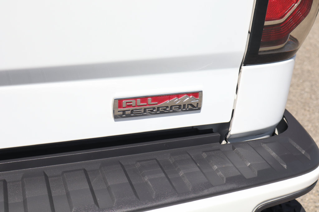 Used 2016 GMC Sierra 1500 SLE w/ All-Terrain Package AWD/4WD image 52