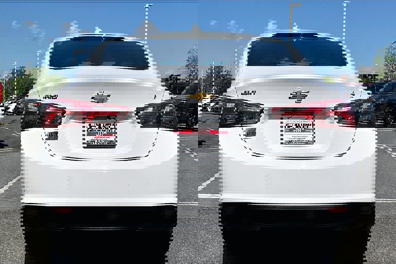 Used 2022 Chevrolet Malibu LT image 4