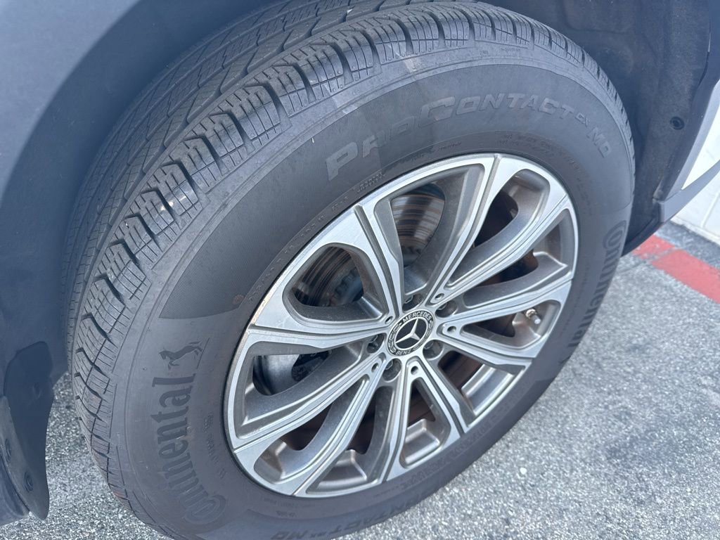 Used 2024 Mercedes-Benz GLC 300 image 18