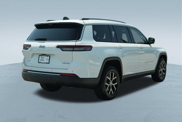 Used 2023 Jeep Grand Cherokee L Limited w/ Luxury Tech Group II AWD/4WD image 9