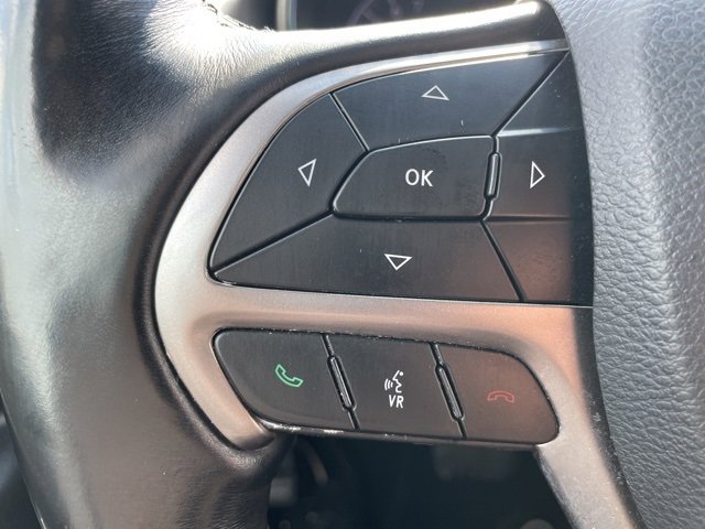 Used 2021 Jeep Grand Cherokee Laredo X image 18