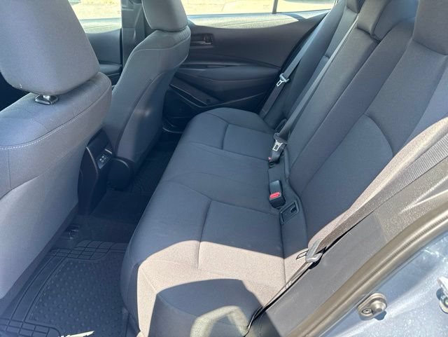 Used 2025 Toyota Corolla LE FWD image 21