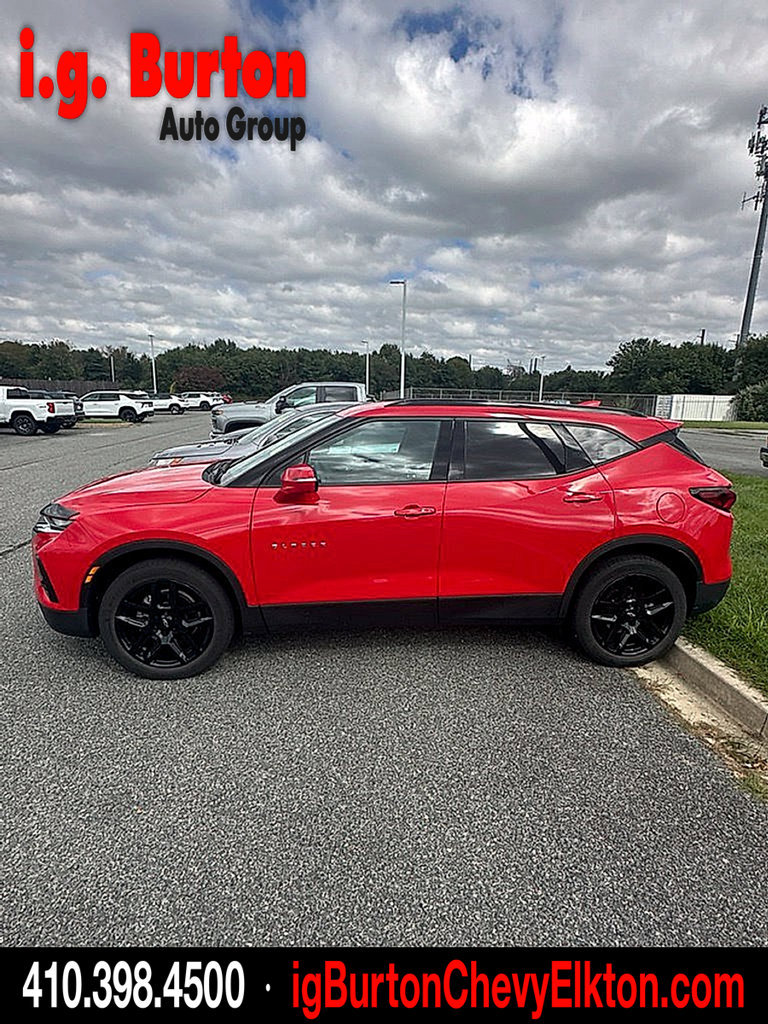 Used 2022 Chevrolet Blazer LT AWD/4WD image 4