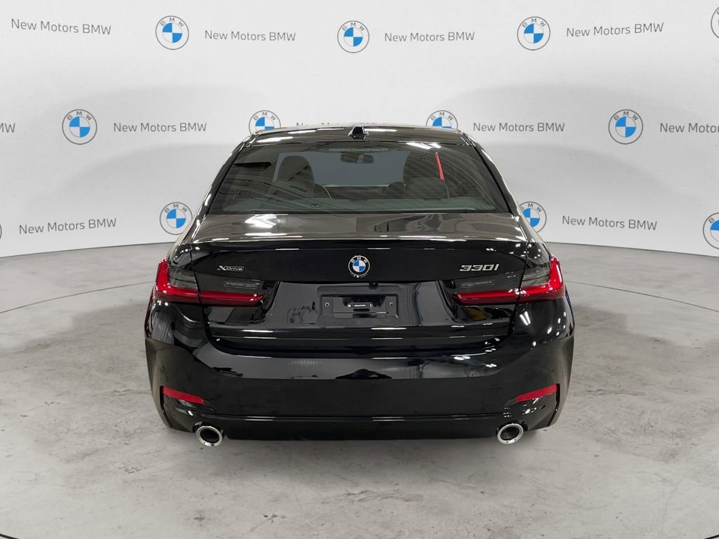 New 2026 BMW 330i xDrive Sedan w/ Premium Package image 4