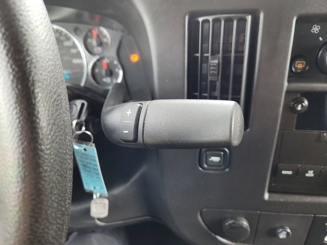 Used 2013 Chevrolet Express 3500 Extended RWD image 40