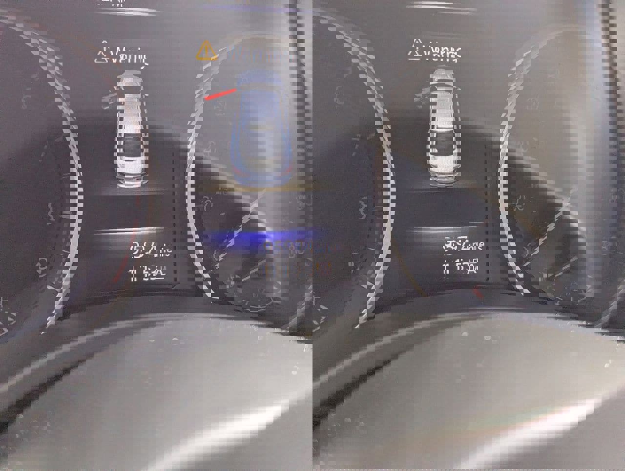 Used 2015 INFINITI Q50 Premium w/ Navigation Package AWD/4WD image 9