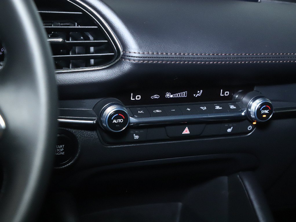 Certified 2025 MAZDA MAZDA3 s FWD image 26