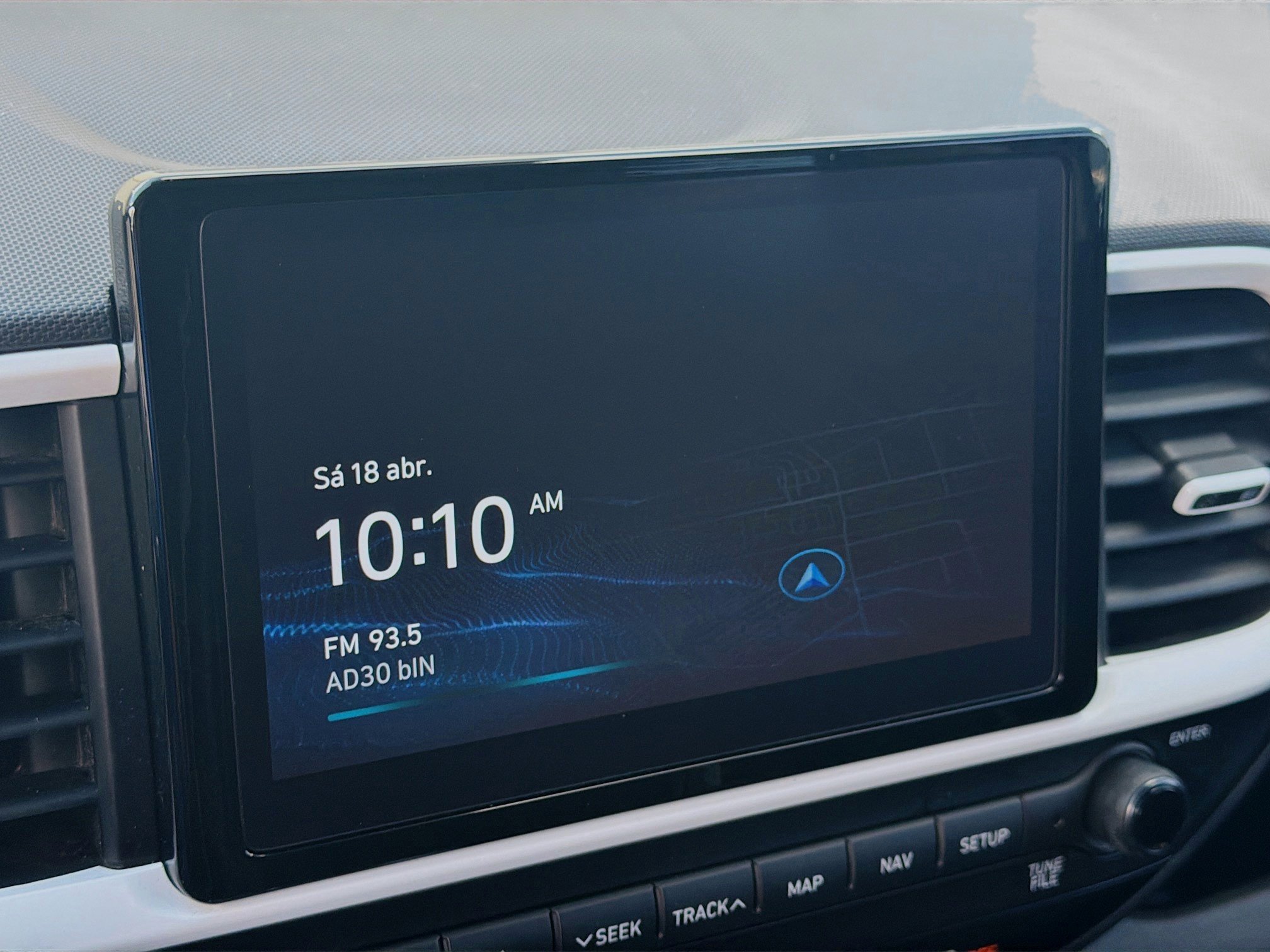 Used 2022 Hyundai Venue Limited FWD image 12