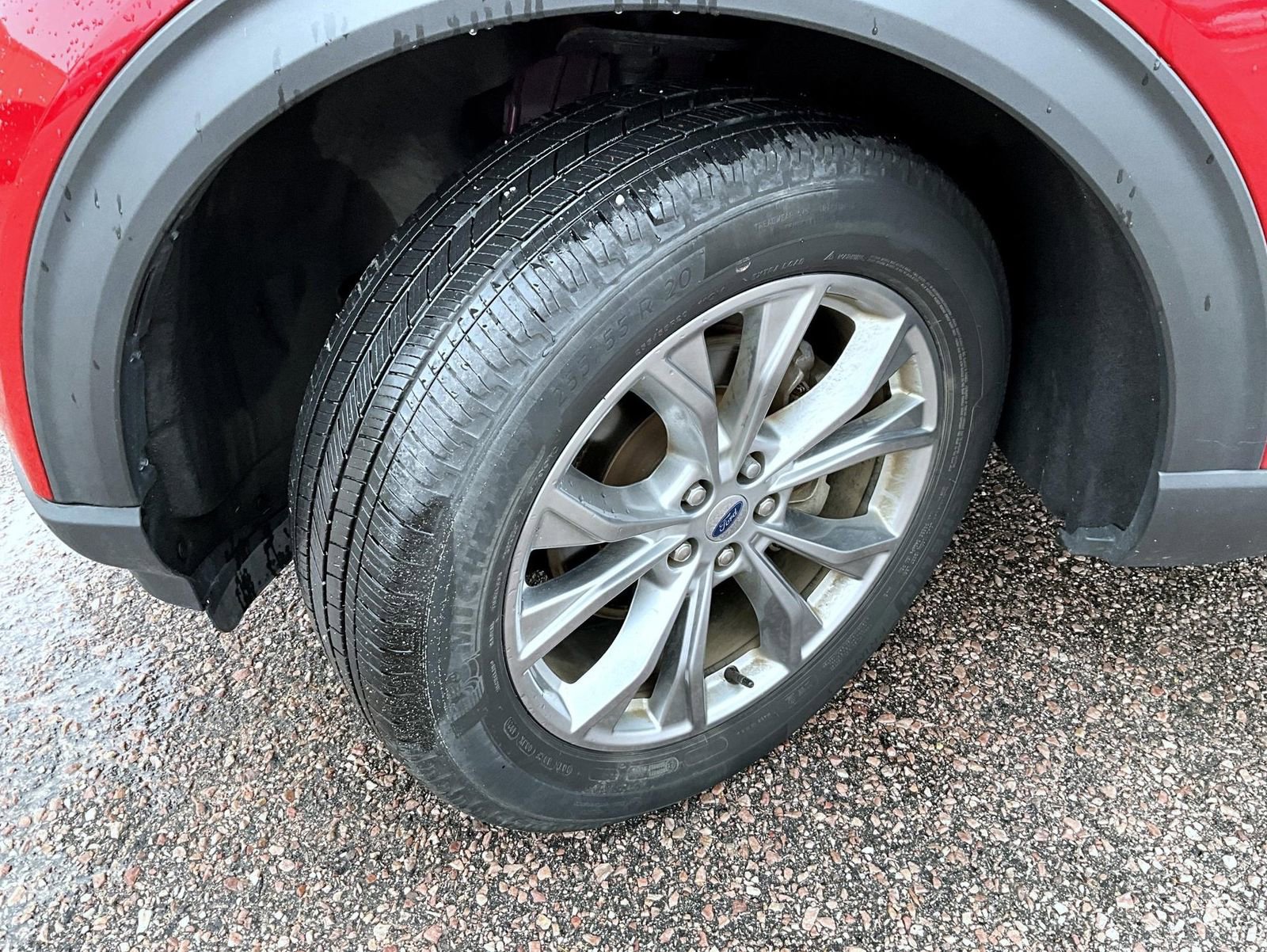 Used 2022 Ford Explorer XLT w/ Equipment Group 202A image 25