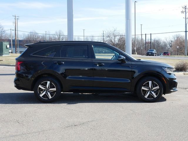 Used 2023 Kia Sorento EX w/ Panoramic Sunroof Package image 8