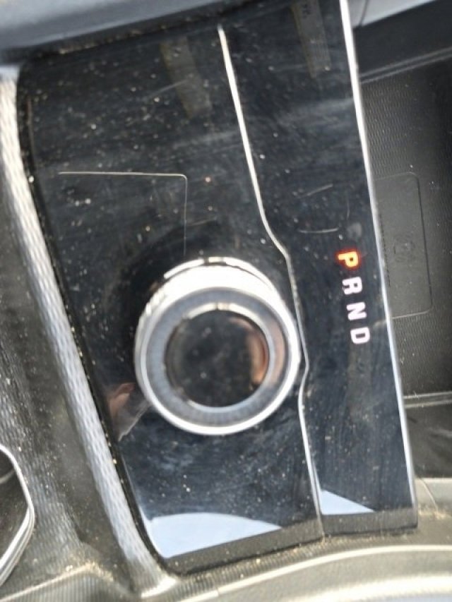 Used 2024 Jeep Grand Cherokee L Laredo image 16