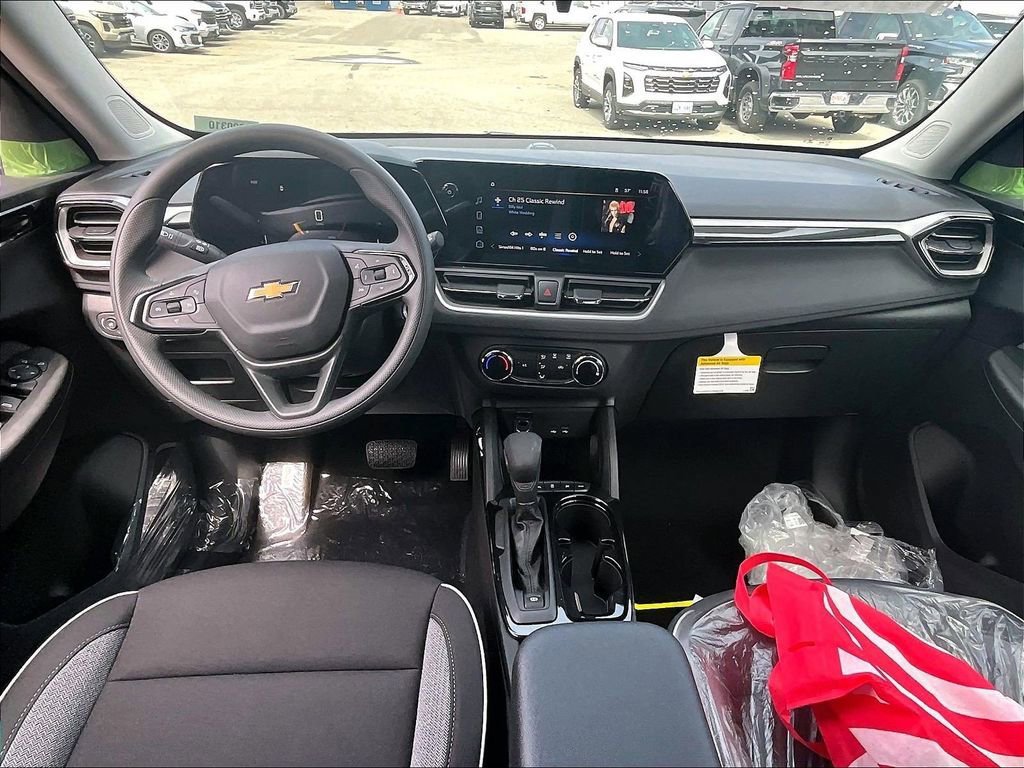 New 2026 Chevrolet TrailBlazer LS w/ LS Convenience Package AWD/4WD image 12