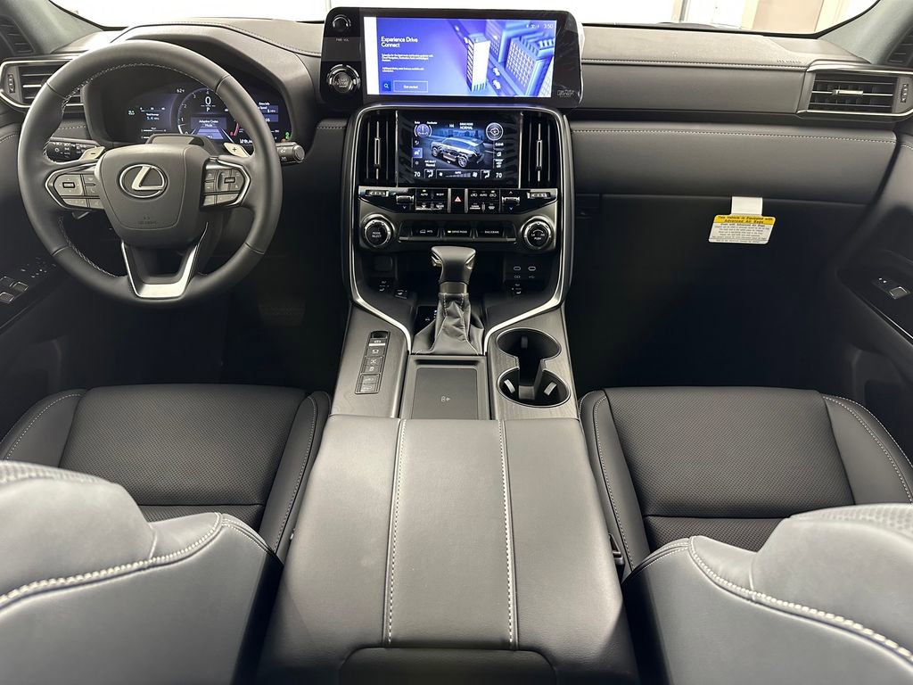 New 2026 Lexus LX 600 4WD w/ Interior Upgrade Package image 3