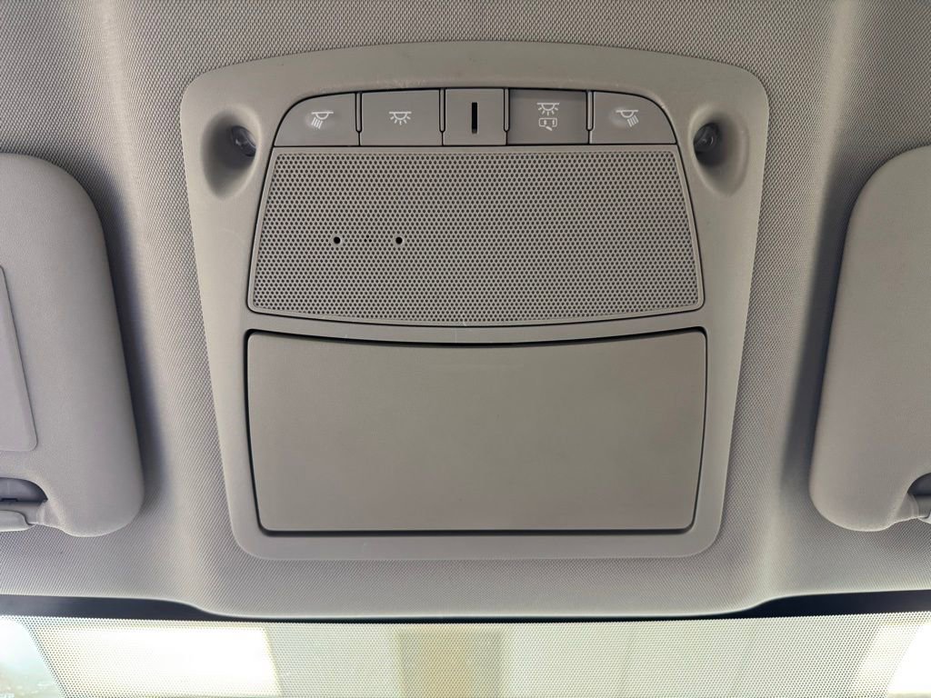 Used 2016 Nissan Rogue S w/ Appearance Package image 39