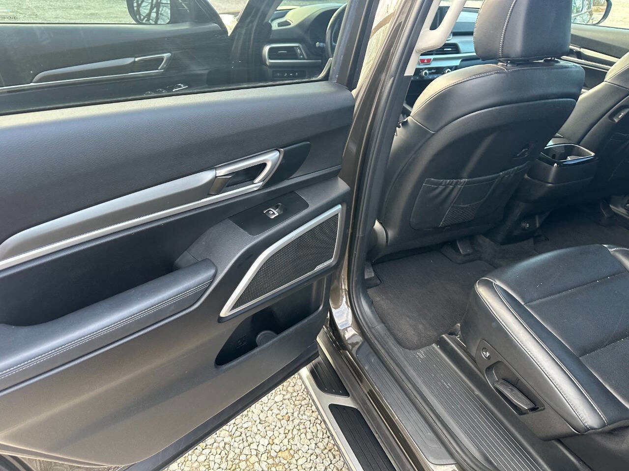 Used 2020 Kia Telluride S image 11