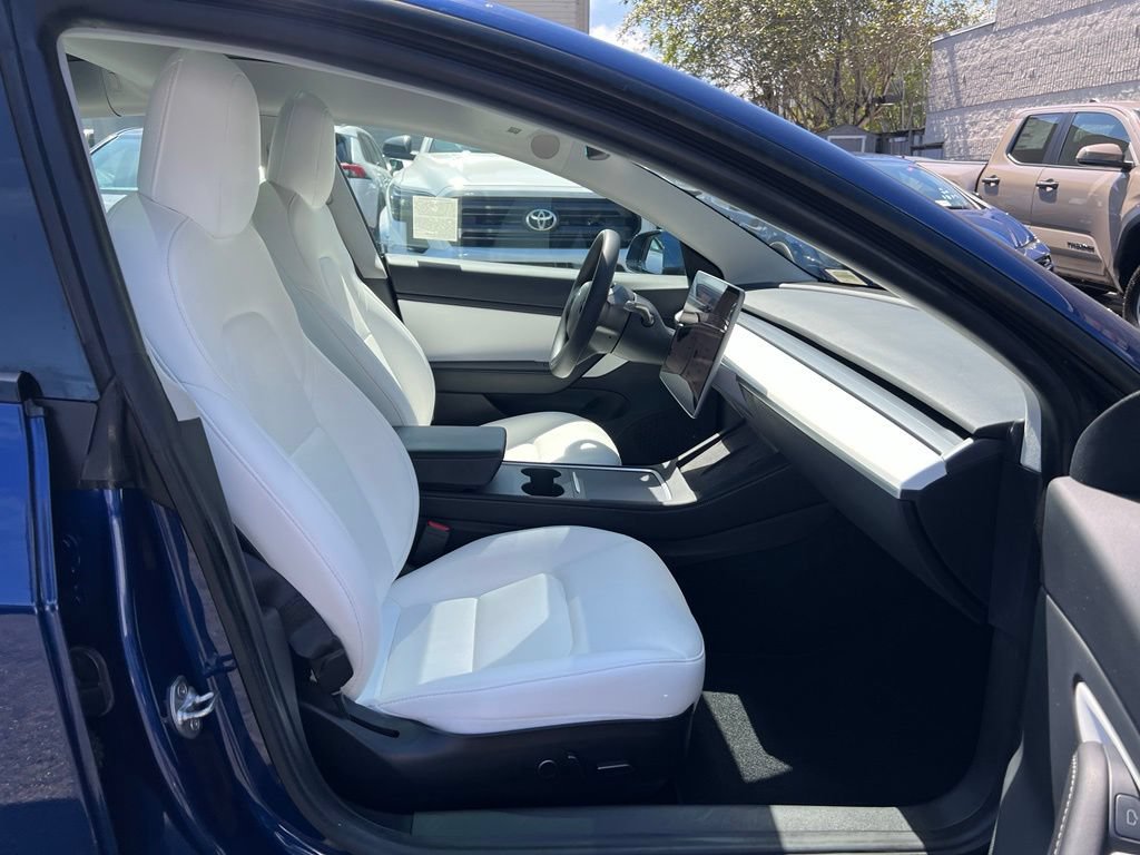 Used 2021 Tesla Model 3 Long Range AWD/4WD image 20