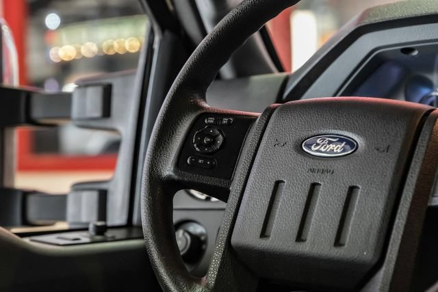 Used 2015 Ford F250 XLT w/ XLT Premium Package RWD image 19