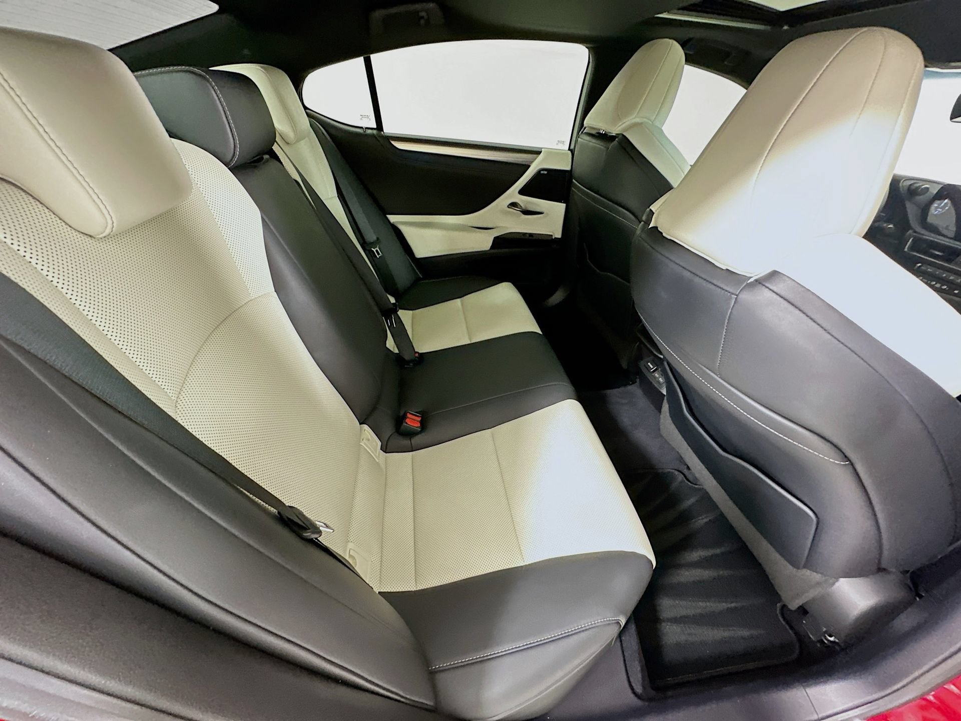 Used 2022 Lexus ES 350 F Sport FWD image 29