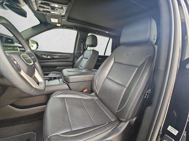 Used 2024 GMC Yukon Denali AWD/4WD image 15