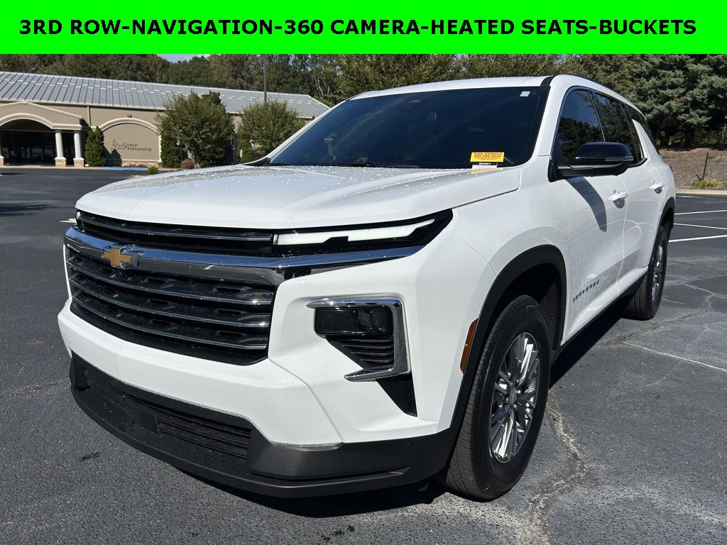 Used 2025 Chevrolet Traverse LT w/ Driver Confidence Package