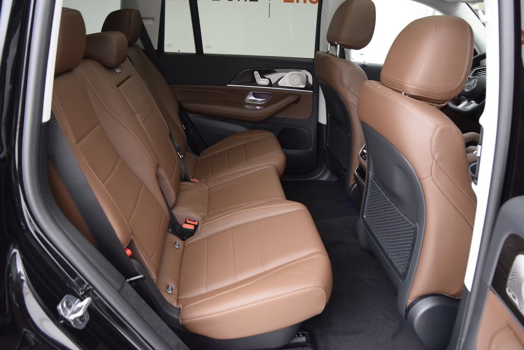 New 2026 Mercedes-Benz GLS 450 4MATIC image 19