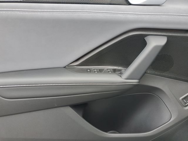New 2026 Volkswagen Tiguan SE R-Line AWD/4WD image 15