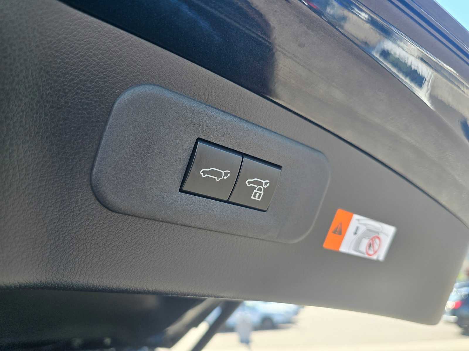 Used 2024 Lexus NX 350h AWD w/ Vision Package image 18