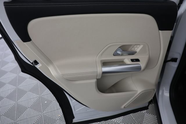 Used 2024 Mercedes-Benz GLA 250 4MATIC w/ Winter Heating Package image 26