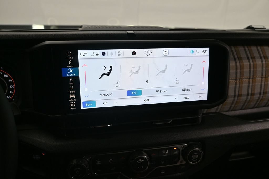 New 2026 Jeep Gladiator Sport AWD/4WD image 18