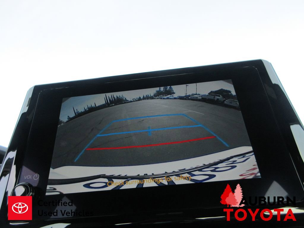 Certified 2025 Toyota Corolla SE w/ Convenience Package image 15