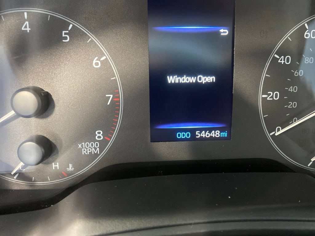 Used 2024 Toyota Corolla LE FWD image 5