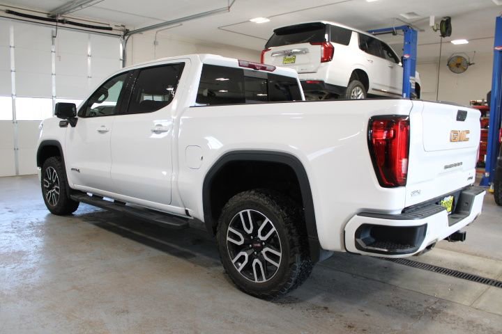 Used 2020 GMC Sierra 1500 AT4 w/ AT4 Premium Package AWD/4WD image 8