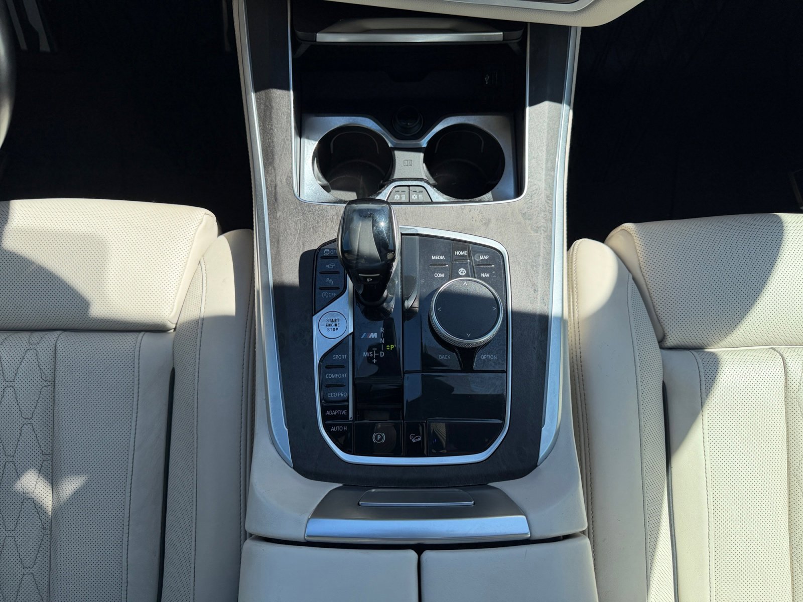 Used 2020 BMW X5 M50i w/ Executive Package AWD/4WD image 15
