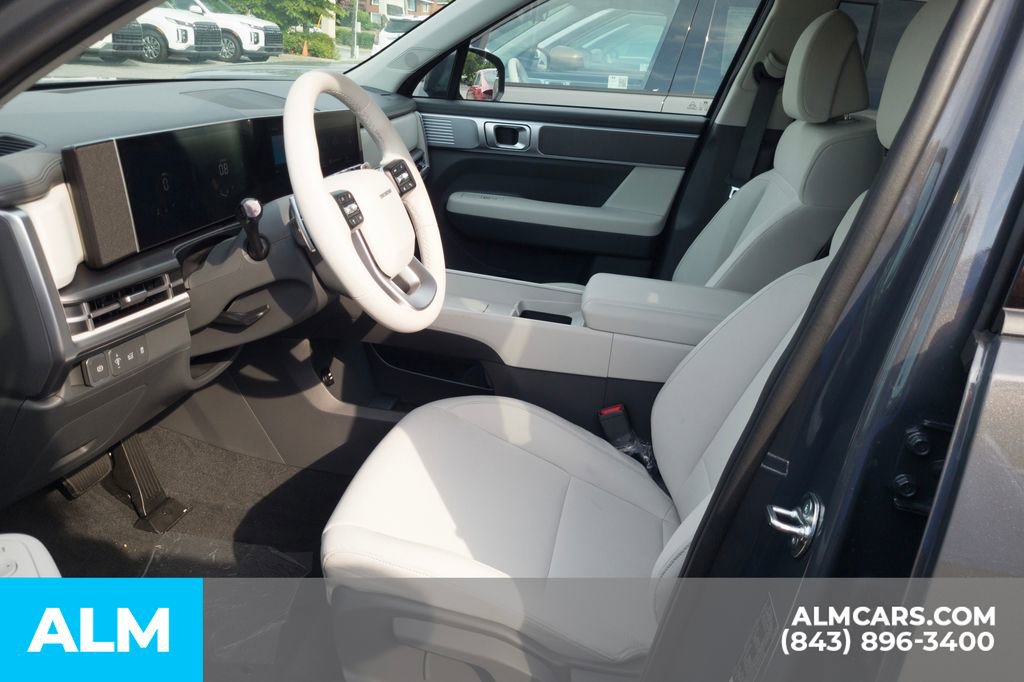 Used 2024 Hyundai Santa Fe SE image 8