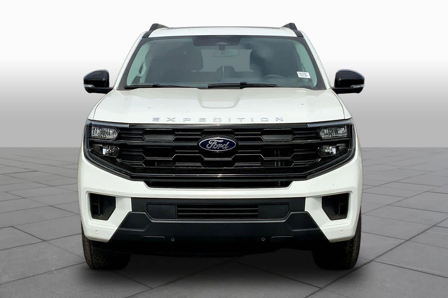 New 2026 Ford Expedition Active AWD/4WD image 3