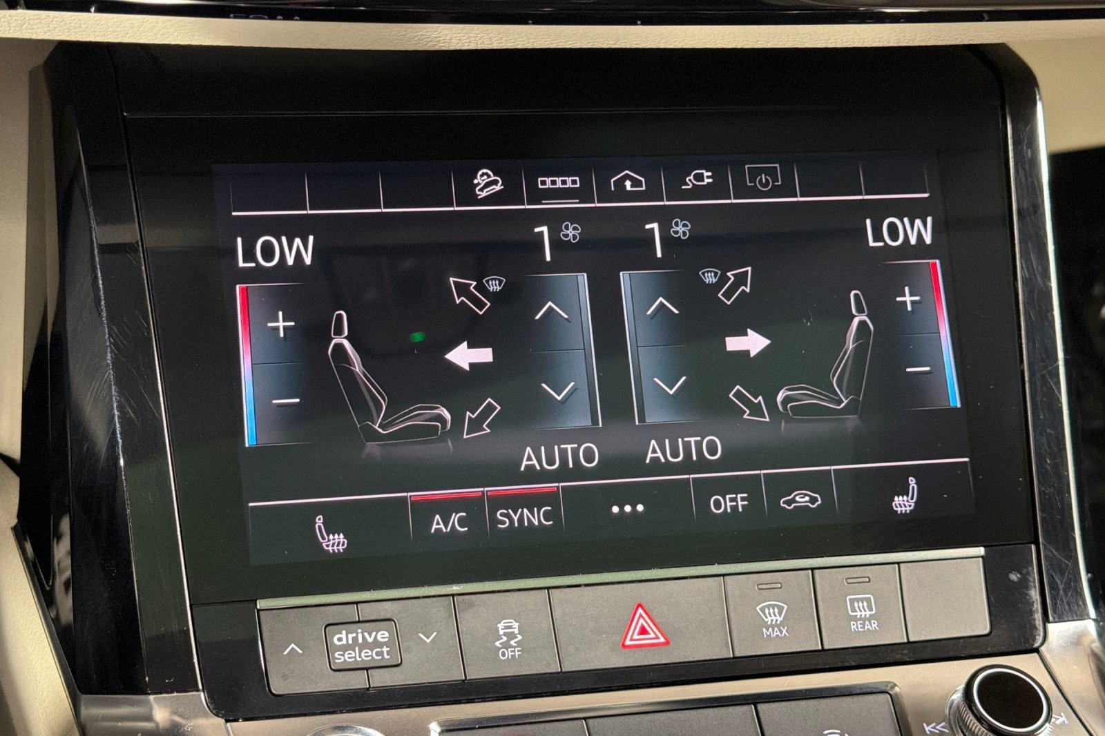 Certified 2023 Audi e-tron Premium w/ Convenience Plus Package image 17