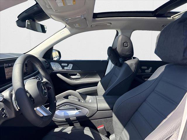 New 2025 Mercedes-Benz GLS 450 4MATIC image 17
