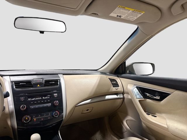 Used 2013 Nissan Altima 2.5 S FWD image 21